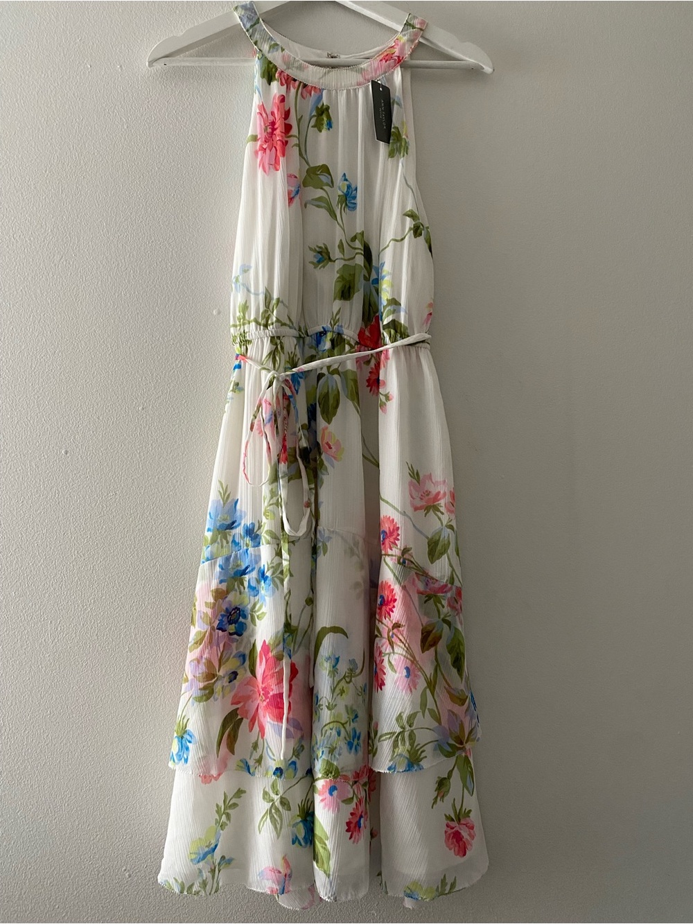 NWT Ann Taylor White Floral Sleeveless Halter Dress size M Petite